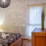 Zenbnb - Royal - 2 - 4 Pers - Wifi - Balcon - Parking * Saint-Julien-en-Genevois