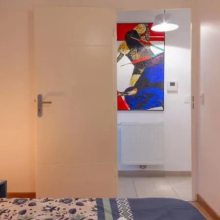 Apartman Zenbnb - Royal - 2 - 4 Pers - Wifi - Balcon - Parking *