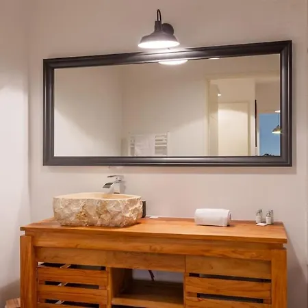 Apartman Zenbnb - Royal - 2 - 4 Pers - Wifi - Balcon - Parking